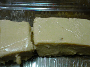 黄粉豆腐