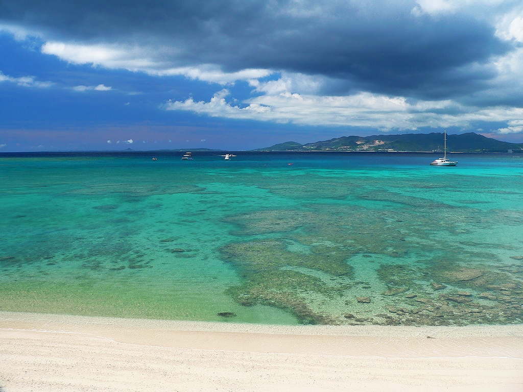 沖縄の風景写真 ネイチャーフォト 沖縄の海 名嘉真海岸